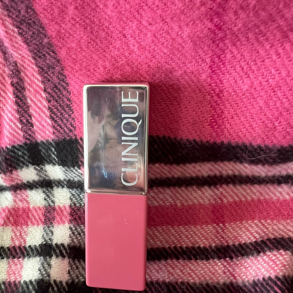 Clinique Pink Lip Primer - Picture 4 of 7
